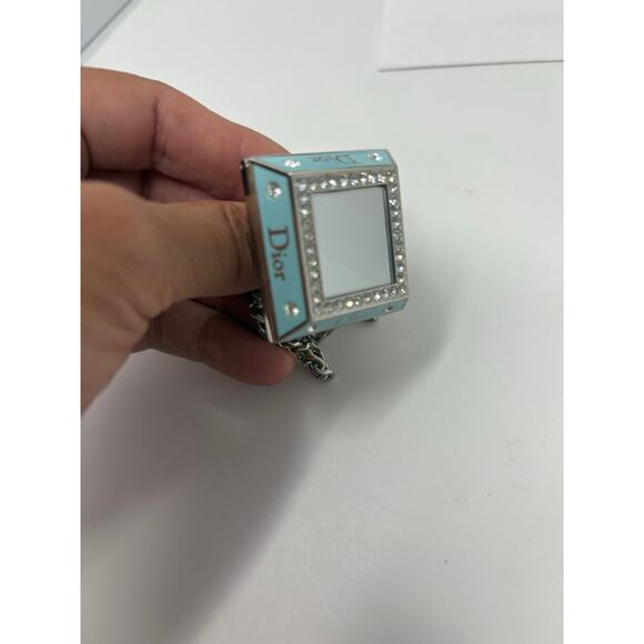 Dior Princess Ring Eye Luminizer 002 – Pink & Mint - Picture 3 of 6